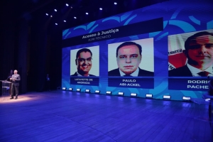 Paulo Abi-Ackel &eacute; premiado pelo j&uacute;ri t&eacute;cnico do Pr&ecirc;mio Congresso em Foco 2025 na categoria Acesso &agrave; Justi&ccedil;a