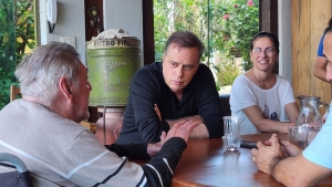 Paulo Abi-Ackel faz agenda em Oliveira com ex-prefeitos e vereadores e refor&ccedil;a di&aacute;logo local